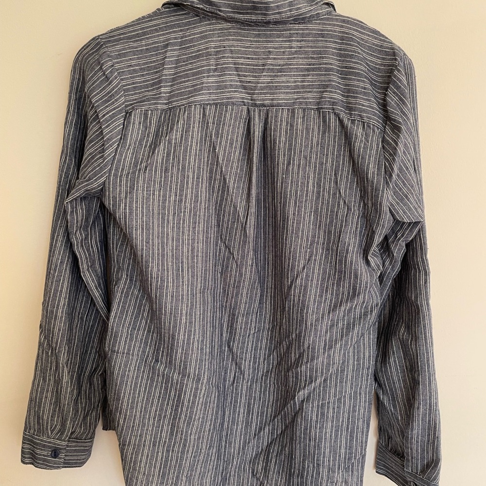 Embroidered button down - Picture 5 of 5